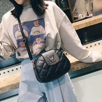 

2020 New Women Fashion Handbag Shoulder Crossbody Bag Trend Rhombus Turnlock Bag Spiraea Bag Leather