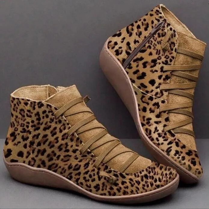 Женская обувь; botas mujer; женские зимние винтажные плюшевые ботильоны из искусственной кожи с перекрестными ремешками в стиле панк; женские полусапожки; женская обувь на плоской подошве