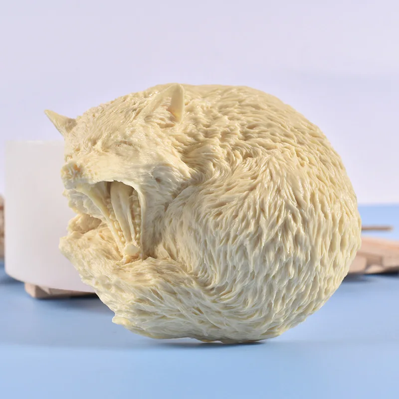 

Roaring Wolf Silicone Mold For Fondant Chocolate Epoxy Sugarcraft Mould Pastry Cupcake Decorating Kitchen Accessories Tool