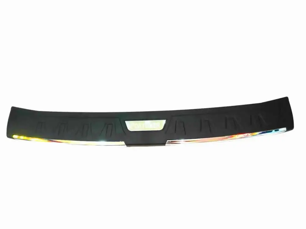 

Black rear bumper protector cargo step panel cover sill plate trunk trim garnish for Toyota Fortuner 2017 2018 2019
