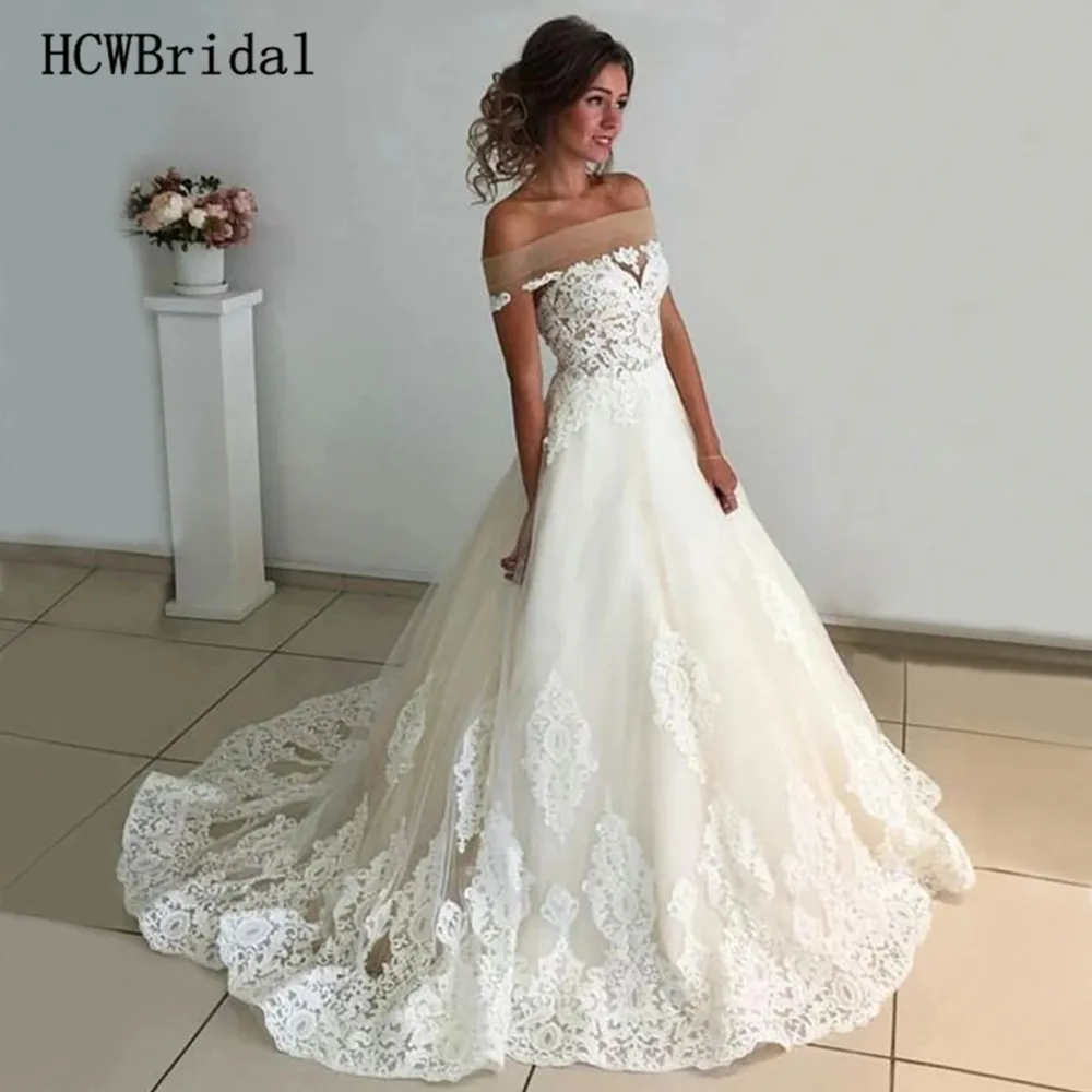 robe de mariée col bateau