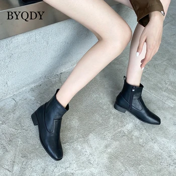 

BYQDY Side Zipper Leather Ankle Boots Women Square Toe Mid Heel Short Boots Chunky Heel Slip On Western Cowboy Boots For Worker