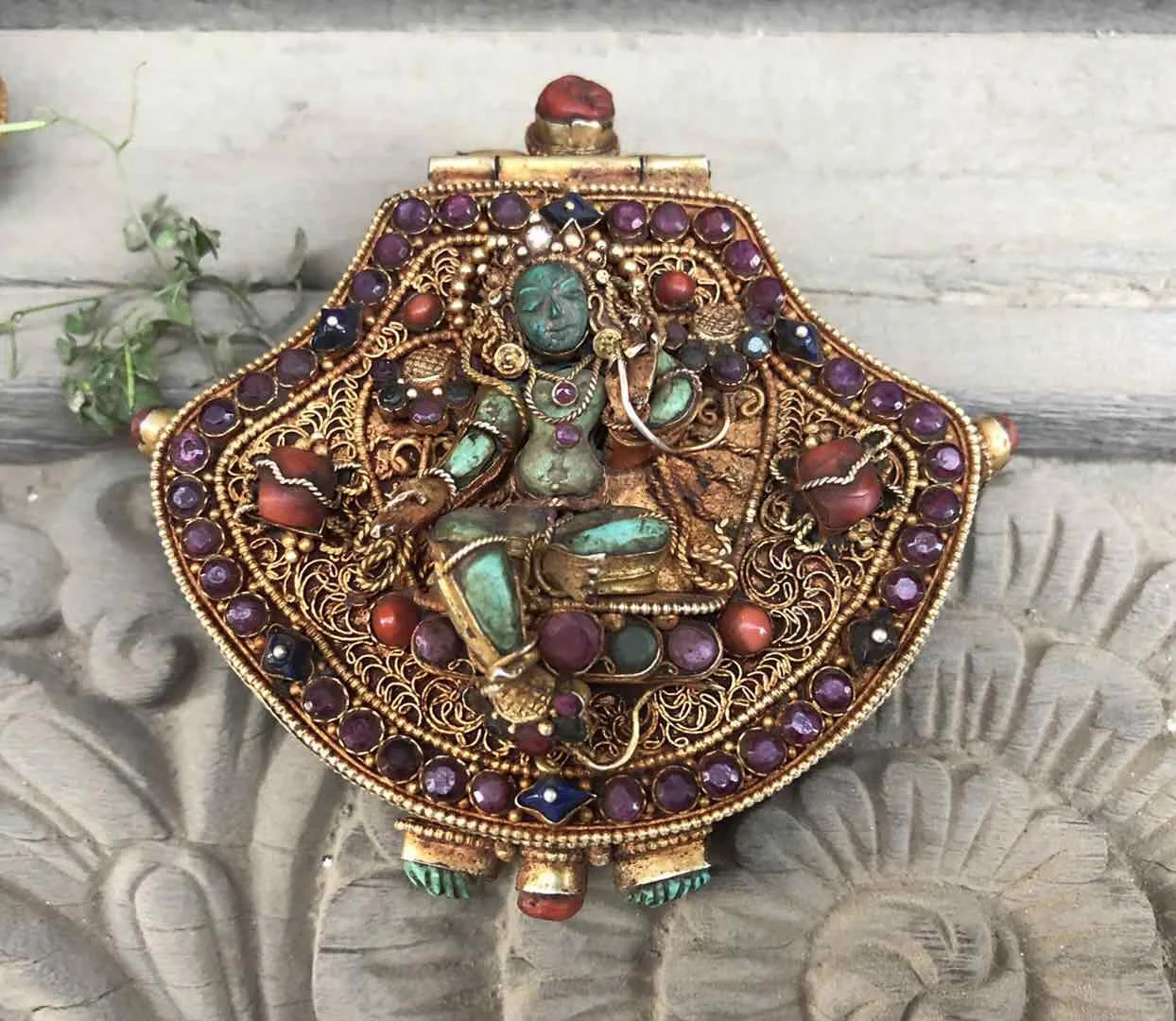 xiangmo-chu Nepal hand inlaid Buddhist supplies Tibet feng shui ornaments