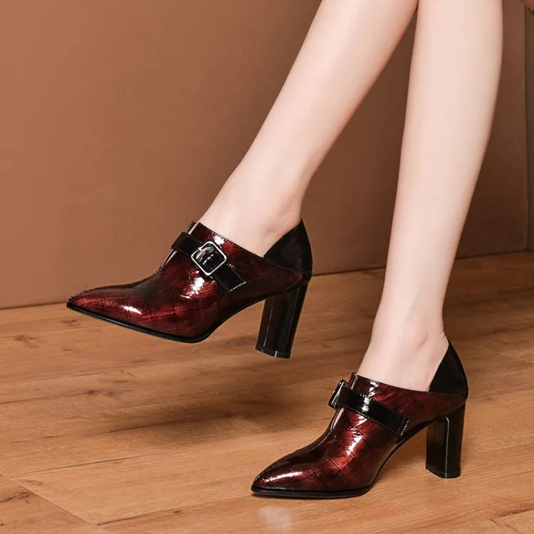 

French Retro Spring And Autumn Women Pointed Square Buckle Chunky High Heel Tendon Outsole Deep Mouth Fashion Shoes