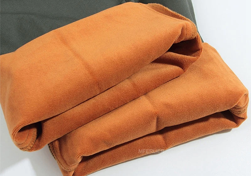 12355916760_876228092