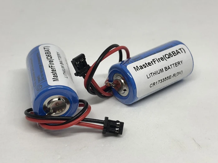 

2pcs/lot MasterFire Original CR17335SE-R(3V) CR17335SE-R Q6BAT CNC 3V Lithium Battery CR17335 PLC Batteries For Mitsubishi