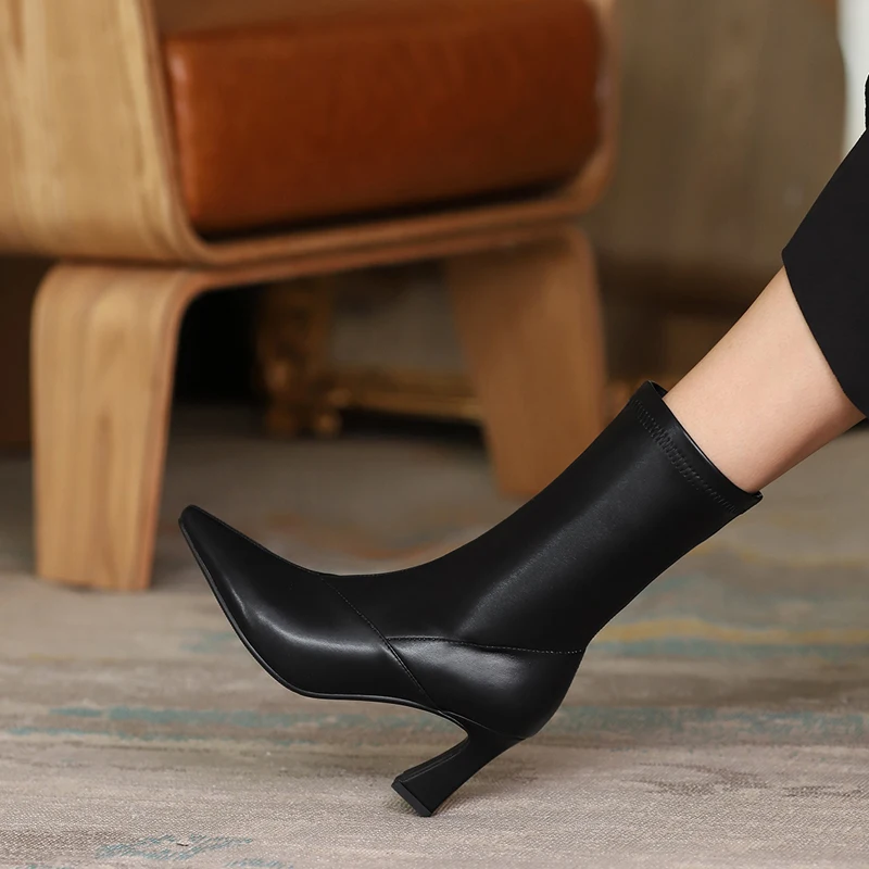 WUQ_____33_GN