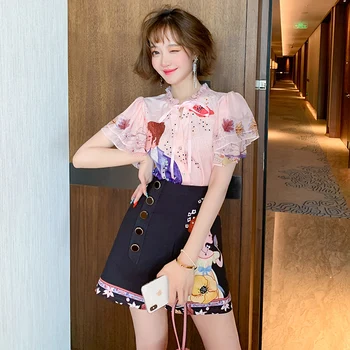 

Wooden Ear Lace-up Flounced Sleeves Printed Shirt + Buckle A- line Shorts Suit, Female 2020 Early Autumn New Style