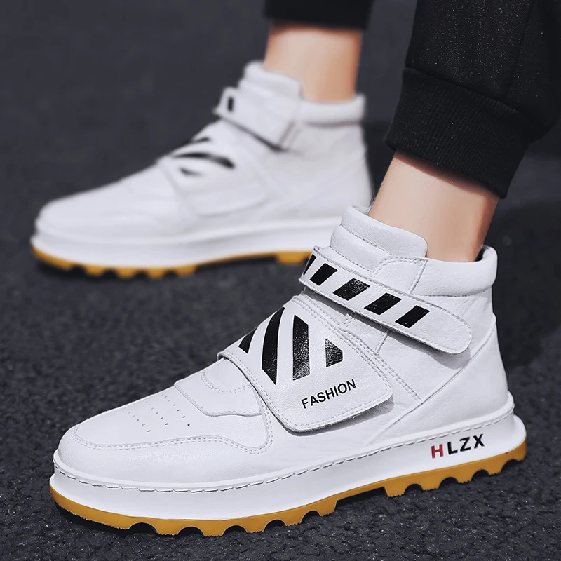 

2019 New Autumn Winter Leather High-top Skateboard Shoes Men Breathable Outdoor Casual Sneakers Slip Wearresistant Shoes