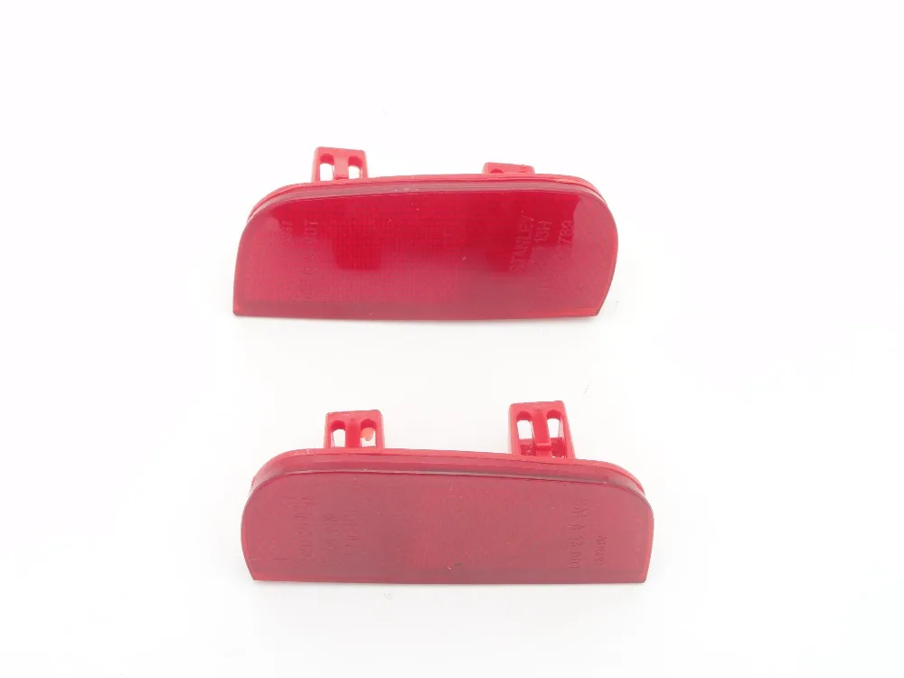 

2 Pcs/Pair Right and Left rear bumper fog lights lamps Rear reflectors for HONDA CIVIC SEDAN 2016-2017