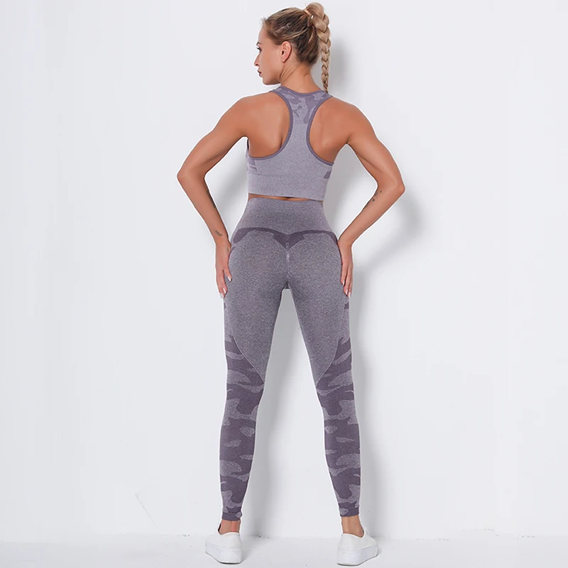 18667172691_1824471394