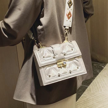 

Luxury Brand Female Flap Square Bag 2019 New High Quality Leather Women's Designer Handbag Diamond Lock Shoulder Messenger Bag