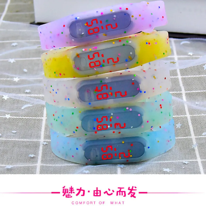 

Fashion Hot Selling Silica Gel Electronic Watch Night Light Flash LED Bracelet & Watch Students Children Gift Electronic Watch