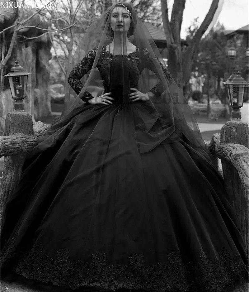 

Vintage Long Sleeve Black Gothic Wedding Dress Victorian Lace Bridal Gown Plus Size Custom Made Vestidos De Mariage