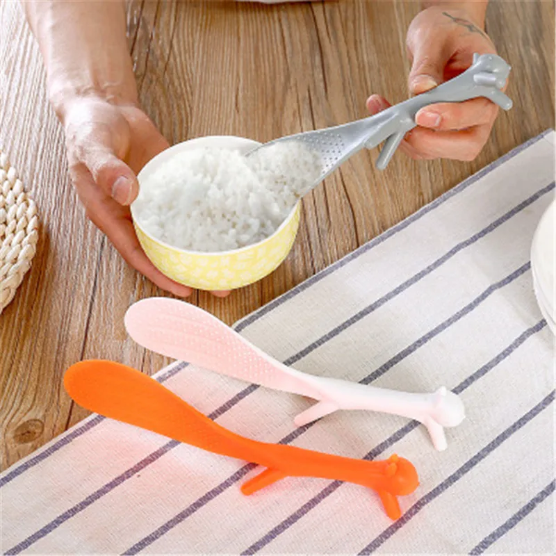Hot-Sale-BEST-Cute-Plastic-PP-Cartoon-Home-Kitchen-Squirrel-Shape-Rice-Scoop-Spoon-Soup-Sauce
