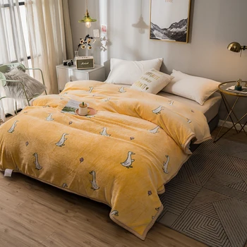 

Machine Washable Blanket Microfiber 100% Poly Soft, Plush, Fluffy, Warm, Cozy Perfect for Bed, Sofa Practical Plush Blankets.