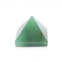 Pirámide de cristal, piedra curativa de cuarzo, chakras y Reiki, cristal Natural, punta de Aventurina verde, manualidades decorativas para el hogar, piedra de gema, 1 ud.