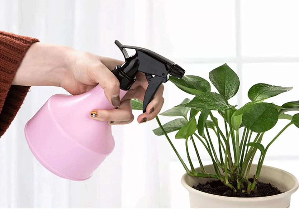 MACETEROS Home Gardening Shower Hand Pressure Small Watering Can Watering Pot Flower Spray Bottle Garden Watering Tool