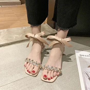 

Women's Shining Crystal Pvc Transparent Sandals Summer Fashion Ankle Strap Clear Heels Jelly Shoes Woman Sandalias 2020