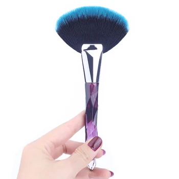 

1pcs Makeup Brushes Big Professional Makeup Natural Powder Highlighter Artist Face Beautiful Holder High Quality Women Beauty