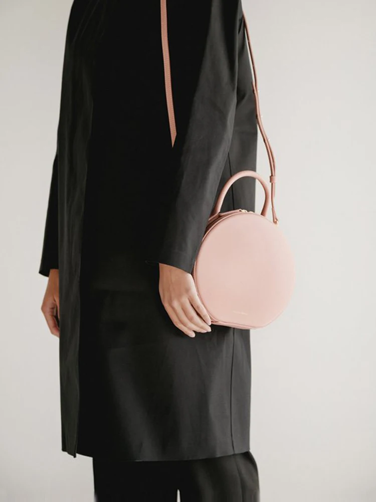 Calf-Circle-Crossbody-Bag-Coral-20180122092500 (1)