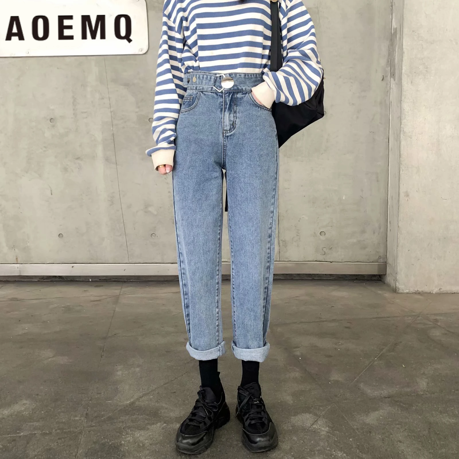 blue jeans with zippers