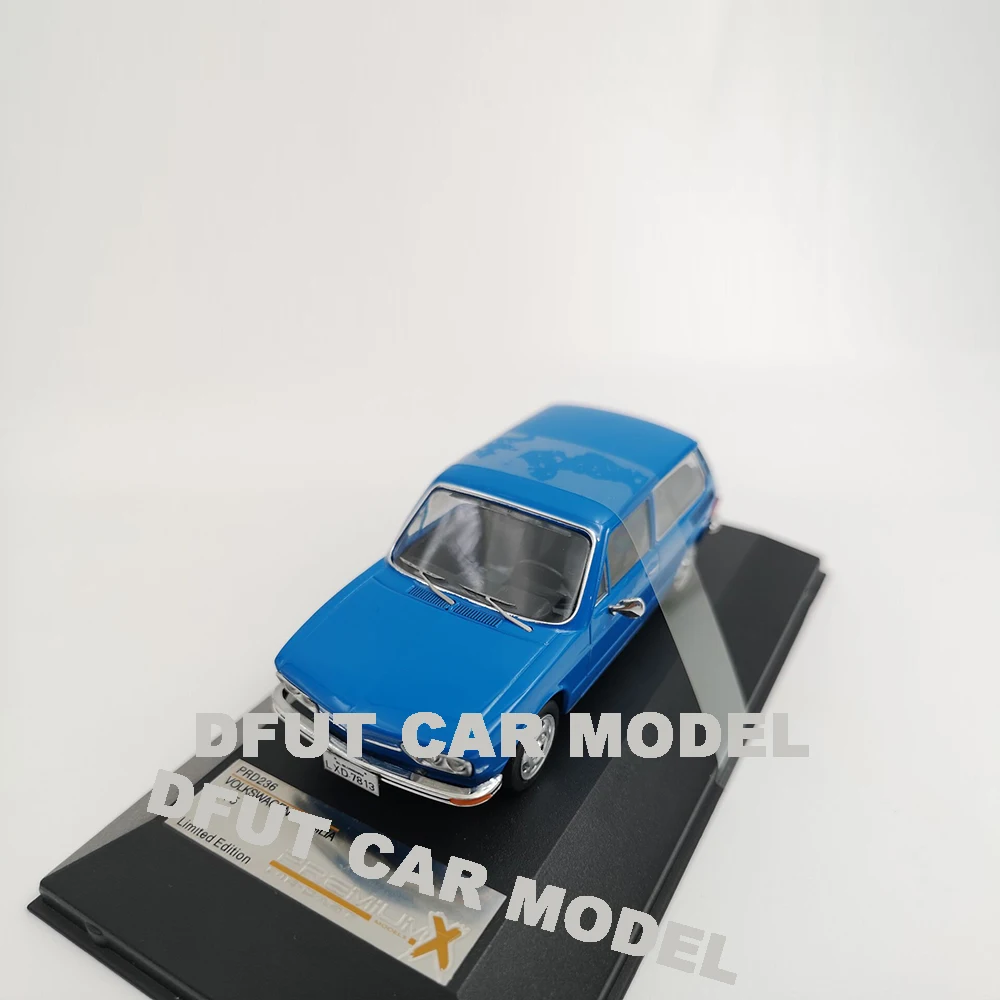 

diecast wheel 1:43 Alloy Toy Model brasilia 1975 of Children's Toy Original Authorized Authentic Kids Toys