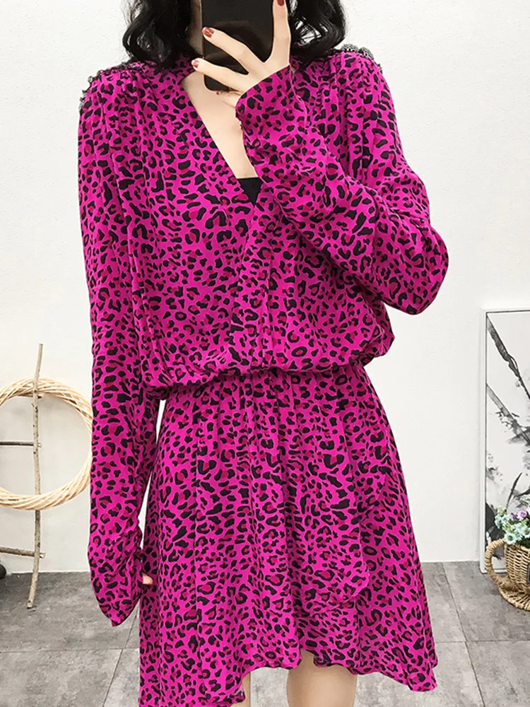 

100% Viscose Women's V-neck Mini Dress Lace Long Sleeve Leopard Print Sweet Short Dress 2020 Spring