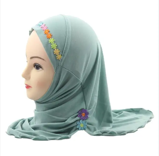 Muslim Hijab Headscarf Islamic Arab Scarf Shawls with Beautiful Flowers for Girls Kids age 2-6 - Цвет: Light Green