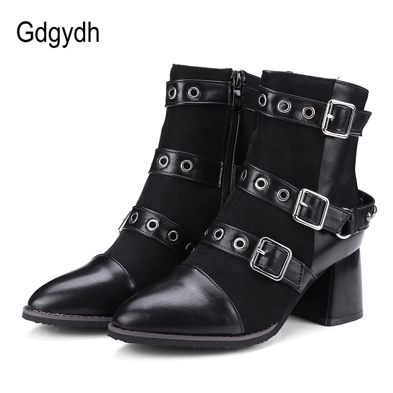 Женские ботильоны с заклепками Gdgydh черные повседневная обувь острым носком и