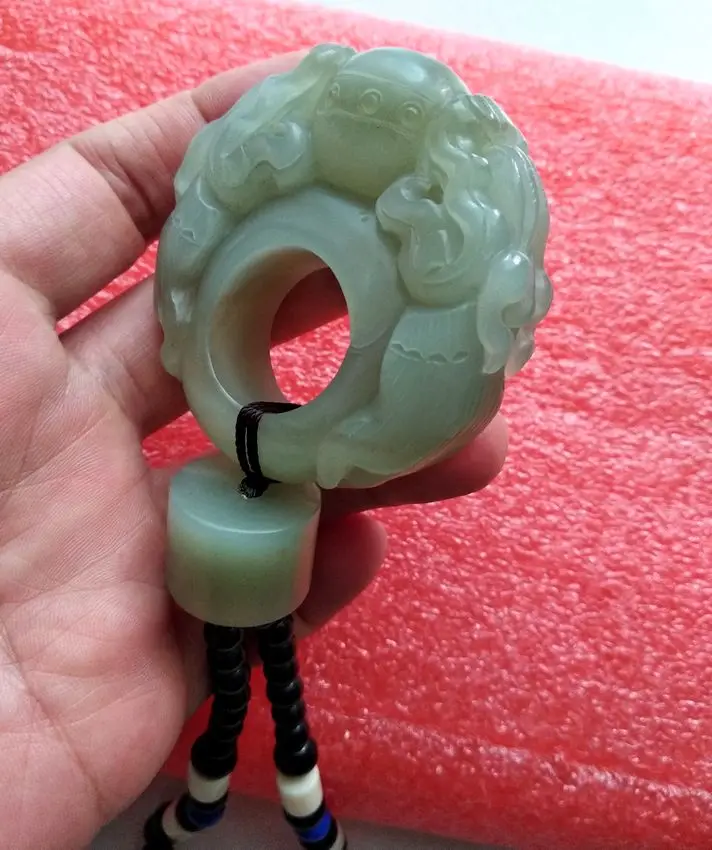Ручная работа carven серый нефрит амулет собака с солнце подвеска с героем аниме счастливый зверь