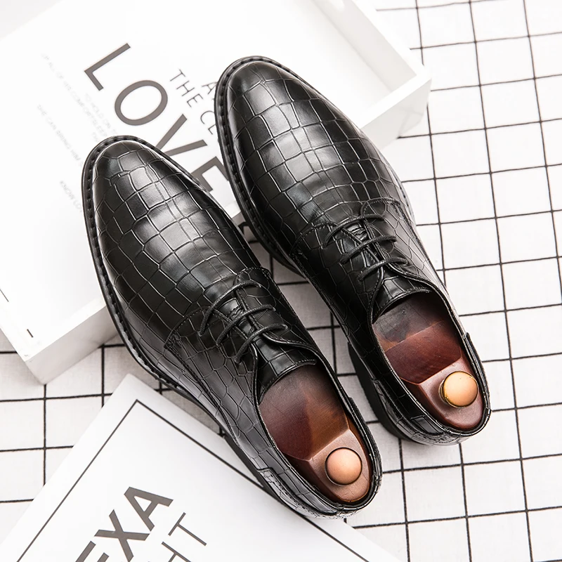 Men Dress Shoes Wedding Oxford Shoes Lace-Up high quality business Casual Shoes Mens Formal Shoes Flats Party Office Shoes 38-47