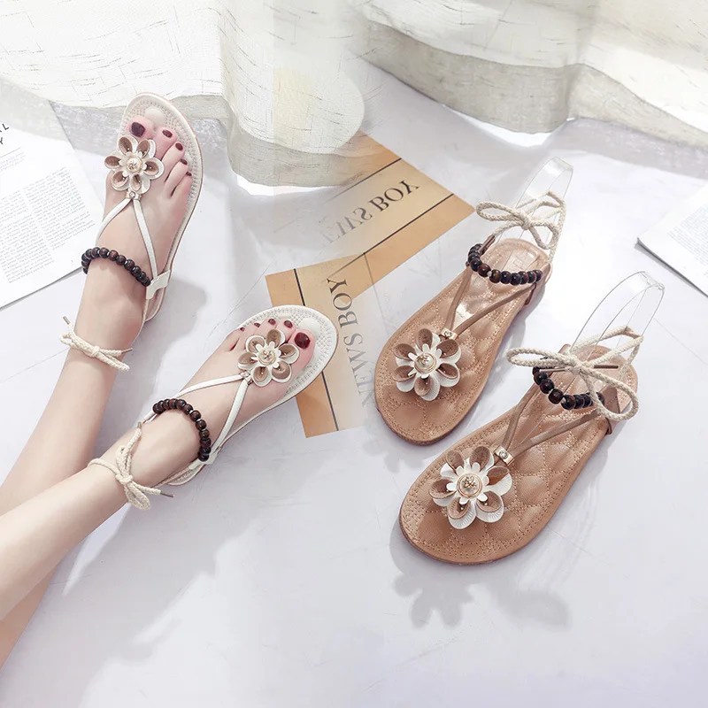 

2019 New Style Flower Sandals Women's Flat Ladies' Flip Flops Seaside Summer Students Rome Split Toe Beach Sandals