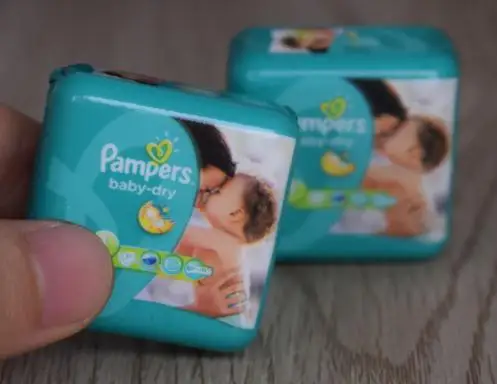 2pcs diaper 1/12 масштаб ролевые игры миниатюрный кукольный домик супермаркет магазин кукла еда напиток Декор Аксессуары игрушка - Цвет: 2pcs diaper
