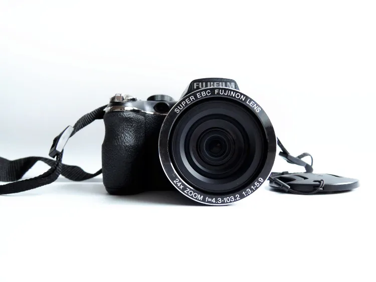 Б/у Fujifilm FinePix S4200 цифровой Камера 3-дюймовая пленка ЖК-дисплей дисплей Высокое качество Fujinon 24x Оптический зум объектив 14MP CCD 720p HD фильмы