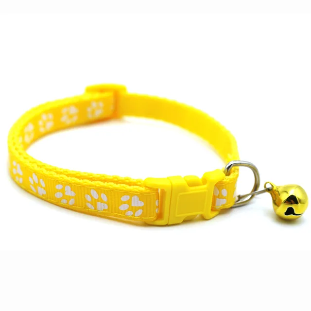 The New Pet Collar, Adjustable Colored Collar with Bell for Positioning and Cat Paw Dog Print Traction Accessories Yellow
