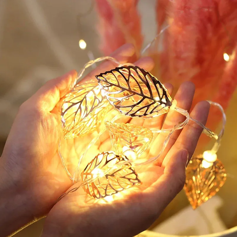 Guirnalda de luces LED de 10/20 con pilas, estilo hojas, para Navidad, San Valentín, sala de estar, jardín, decoración