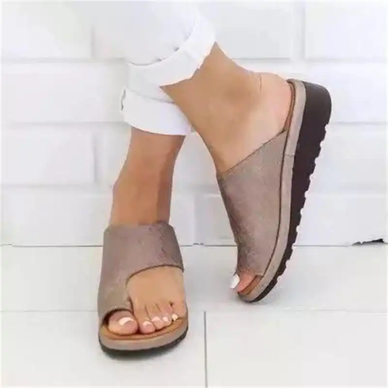 big toe sandals
