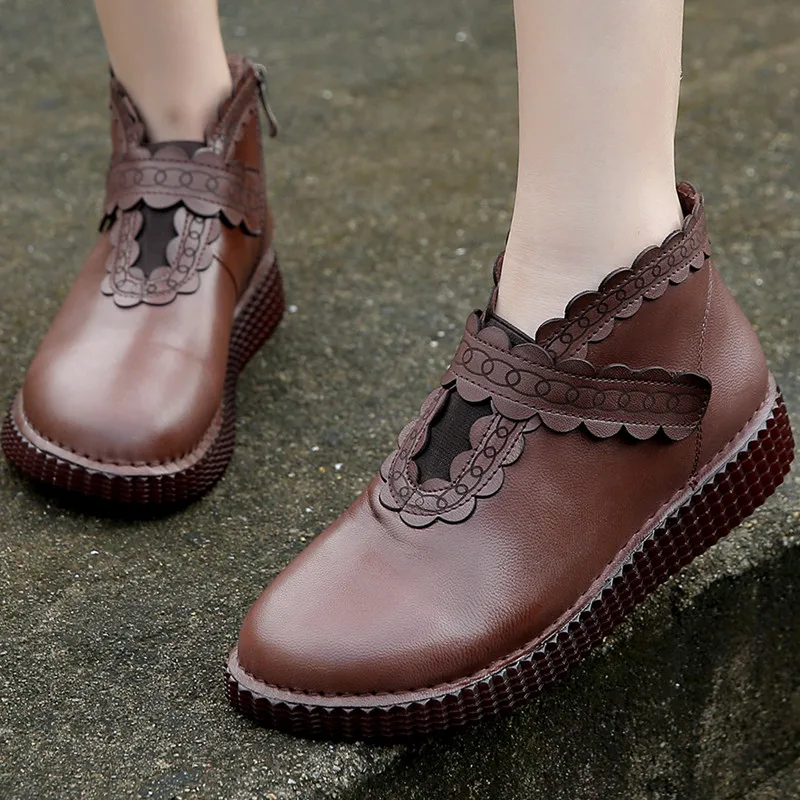 

Original Handmade Leather Women Boots Ankle Round Head Flat Bottom Embossed Women Shoes Comfortable 2019 Spring/Autumn