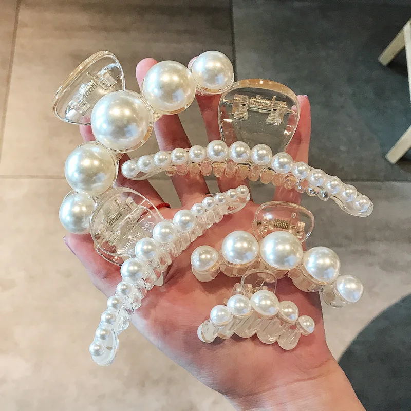 

Fashion Hair Claw Clips For Women Horsetail Clip Geometric Imitation Pearl Hairpin Crab Retro Crystal Hair Clips Hair Accessorie