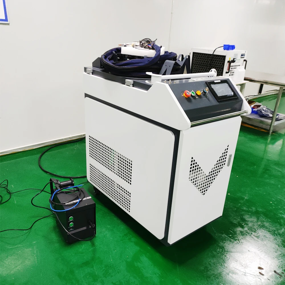 Soudure laser portable prix d'usine 1000 W à souder laser à fibre optique  Machine - Chine Poignée machine à souder, soudure laser