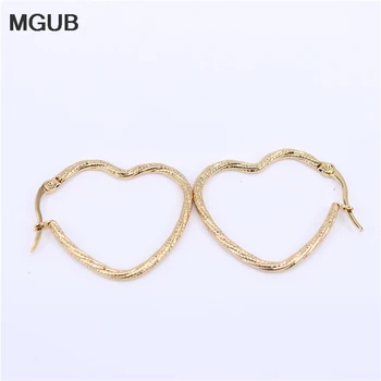 

Stainless steel jewelry Hoop Earrings exquisite popular heart - shaped earrings women gift fashion LH193