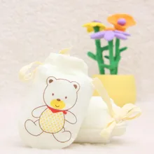 Новое поступление, варежки для новорожденных, варежки для малышей, толстые, на шнурке, перчатки с рисунком медведя, не царапаются, желтые, лучший подарок на Рождество