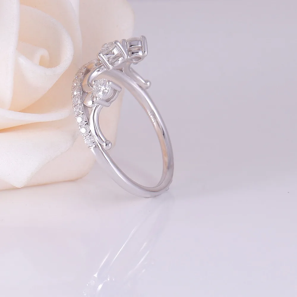 moissanite-crown-engagement-ring (7)