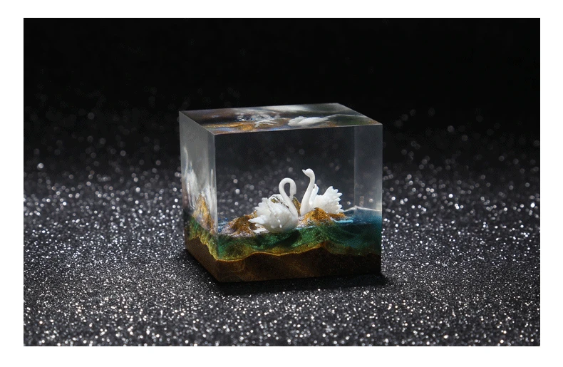 4pcs/lot 3D Micro Swan Landscape Mini DIY Craft Handmade Resin Jewelry UV Epoxy Jewerly Filling Molds Figurines Decoration