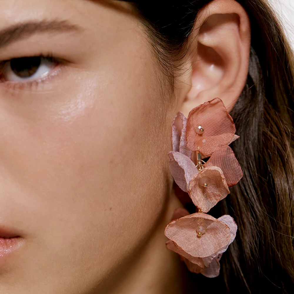 

Vodeshanliwen ZA New Design Yarn Flower Earrings For Women Fashion Bohemia Wedding Dangle Drop Earrings 2019 Accessory