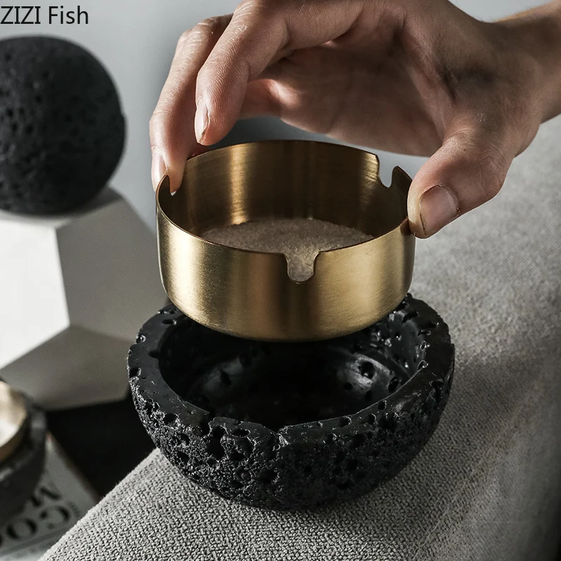 Creative Moon Ashtray portable ashtray metal ashtray Art Cement Metal Household Large-capacity Portable Car Anti-ash Ashtray Home Decoration Gift for Boyfriend