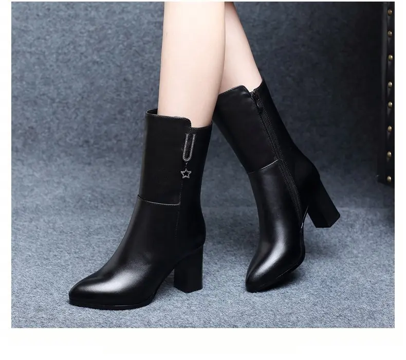 Lady Boots Round Toe Australia Chunky Heel Bootee Woman Women's Shoes Large Size Zipper Luxury Designer Ladies Snow Big