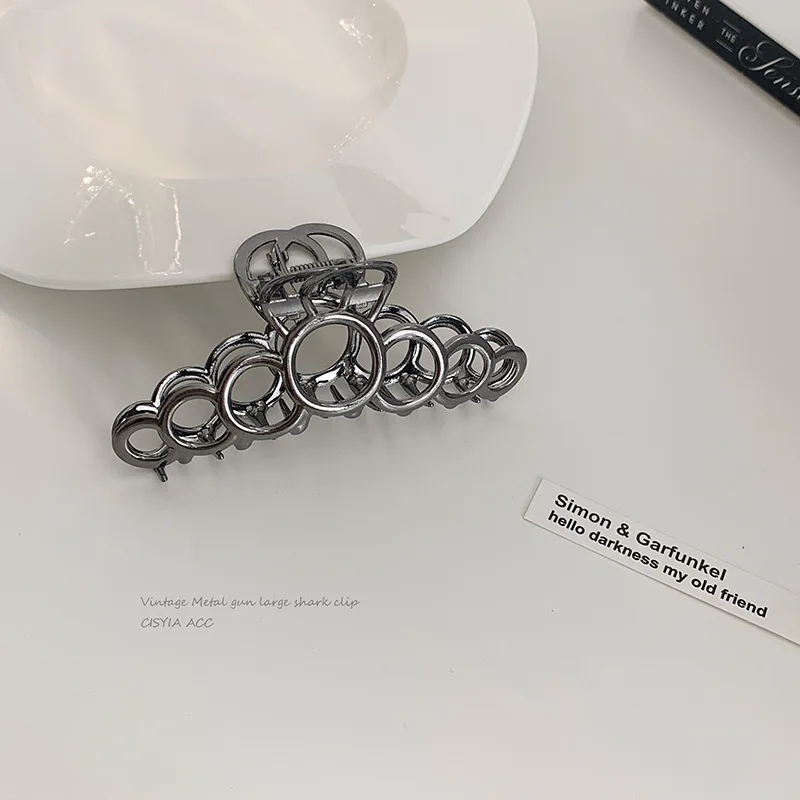 2021 NEW Metal Barrettes Women Fashion Hair Claws Gunmetal Hair Clips Hairpins Lady Hair Accessories Ornaments Crab Octoups