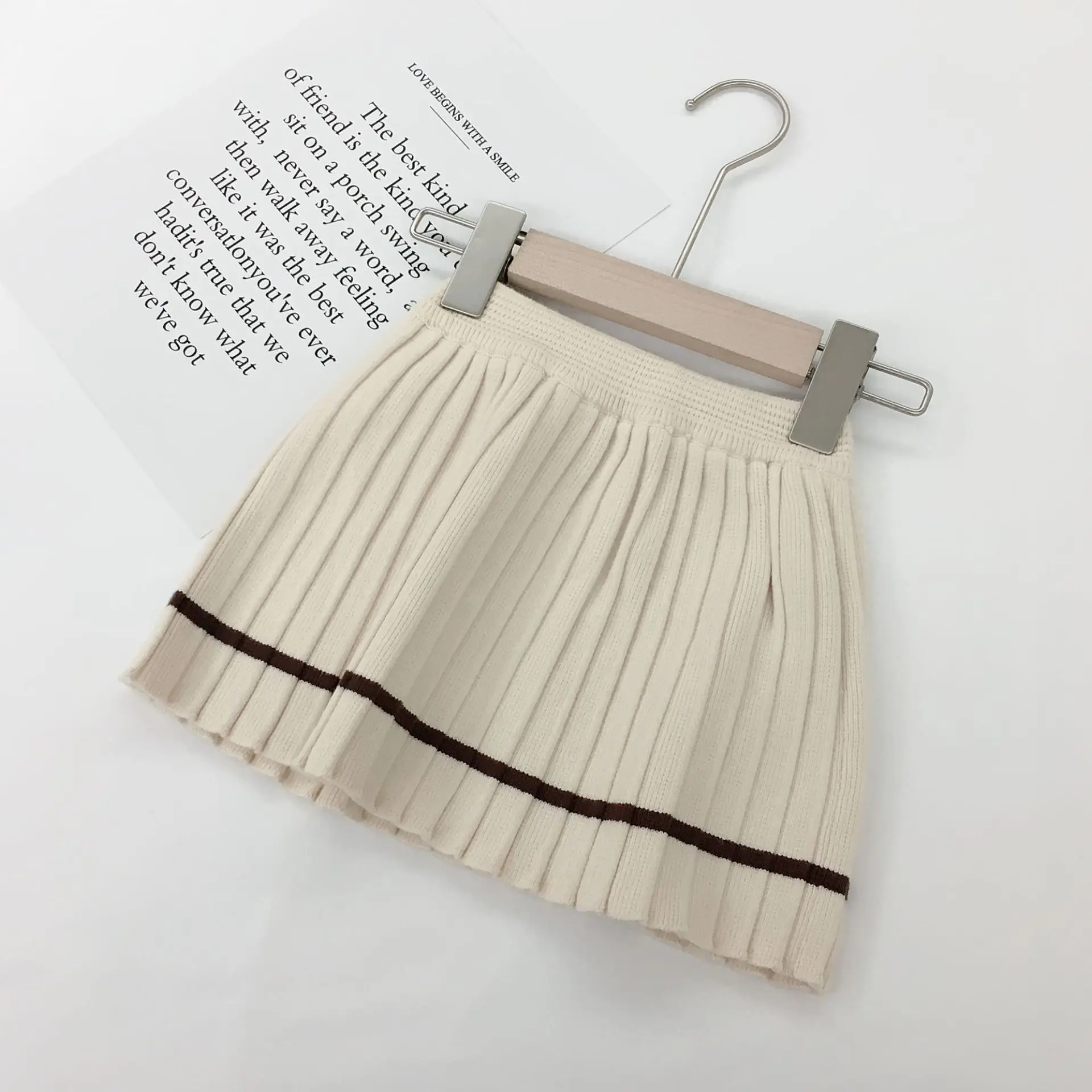Юбки для маленьких девочек г. Высококачественная Осенняя трикотажная плиссированная юбка для девочек юбки для маленьких девочек 1, 2, 3, 4, 5, 6 лет юбка-американка принцессы